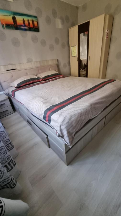 Apartment Maxx Bacău